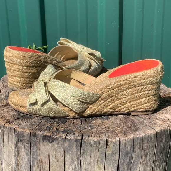 ⭐️Host Pick ⭐️Louboutin Wedges - Picture 2 of 9